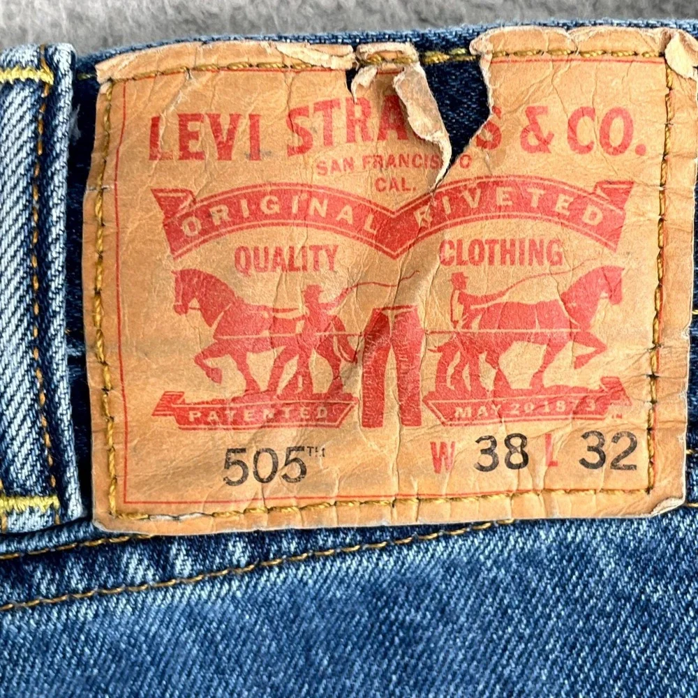 Levi's 505 Jeans Mens 37x30.5* Blue Denim‎ Grunge Skate Academia Preppy Workwear